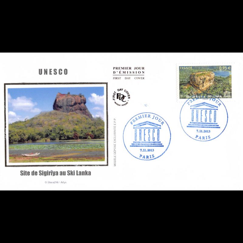 FDC soie - UNESCO 2013, site de Sigiriya, oblit 7/11/13 Paris
