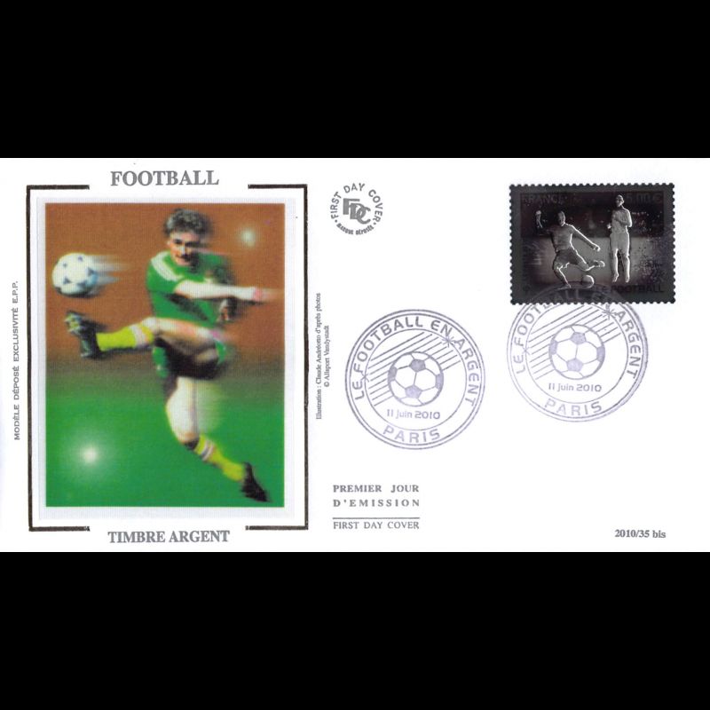 FDC soie - Football, timbre argent 2010 oxydé - oblit 11/6/2010 Paris