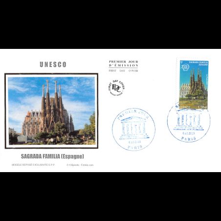 FDC soie - UNESCO - Sagrada familia (Espagne) - oblit 6/11/15 Paris
