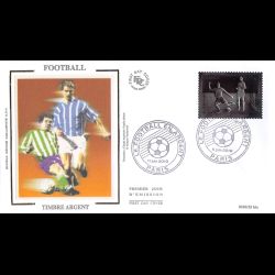 FDC soie v2 - Football, timbre argent 2010 oxydé - oblit 11/6/2010 Paris