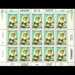 F99 - Personnalité. Mme de...