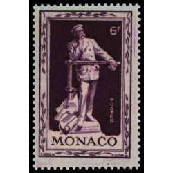 Timbre de Monaco N° 328...