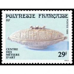 Timbre de Polynésie N° 324...