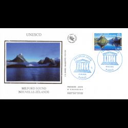 FDC soie - UNESCO, Milford sound, Nouvelle-Zélande, oblit 19/11/2011 Paris