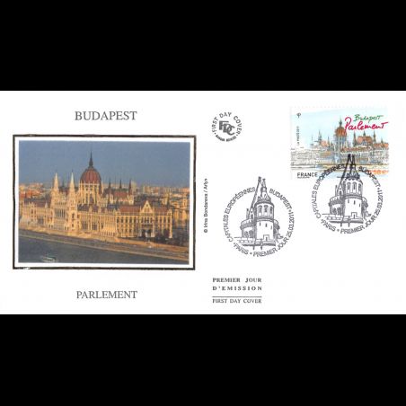 FDC soie - Budapest, le Parlement, oblit 25/3/2011 Paris