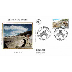 FDC soie - Le pont de Nyons...