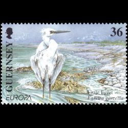 Timbre de Guernesey n° 892...