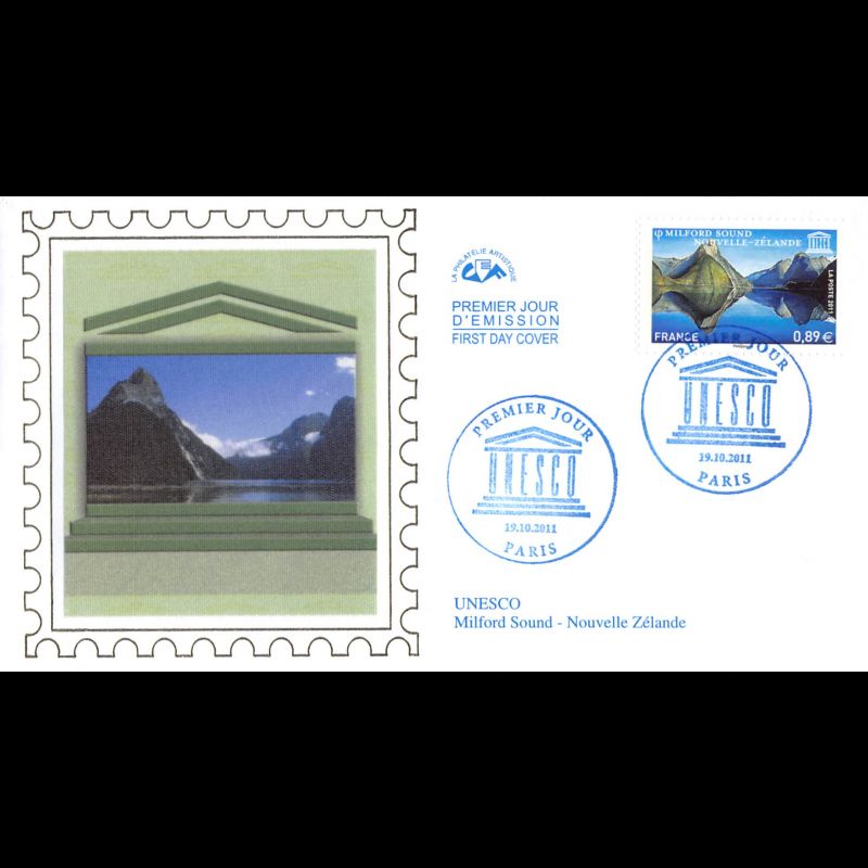 CEF soie - UNESCO, Milford sound, Nouvelle-Zélande, oblit 19/11/2011 Paris