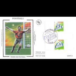 FDC soie - Football, timbre recto verso - oblit 13/6/2010 Paris